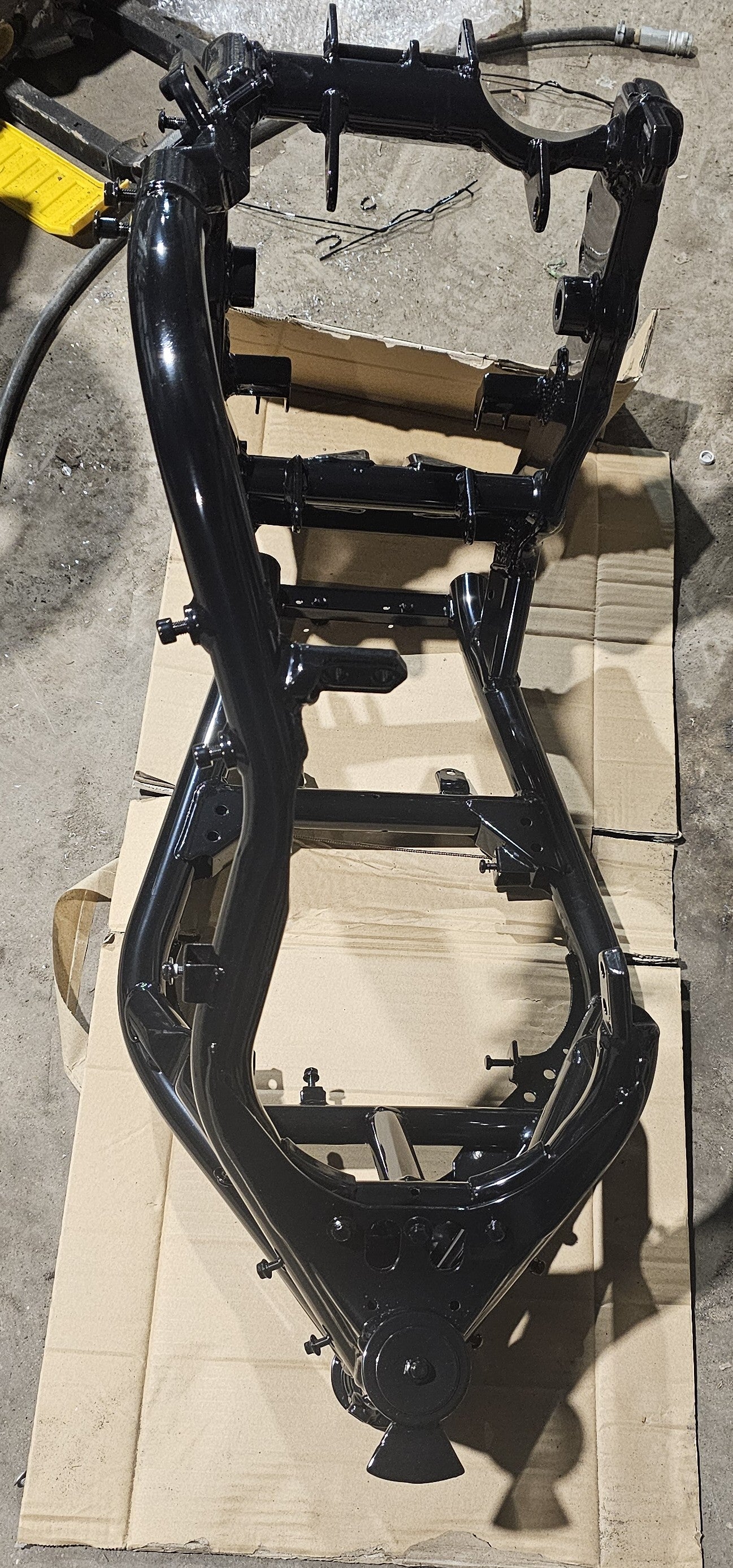 Refurbishment  Frame to black gloss